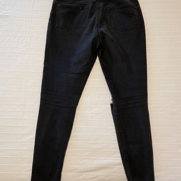 PIMKIE Black Jeans with Ripped Knees - Picture 5 of 5